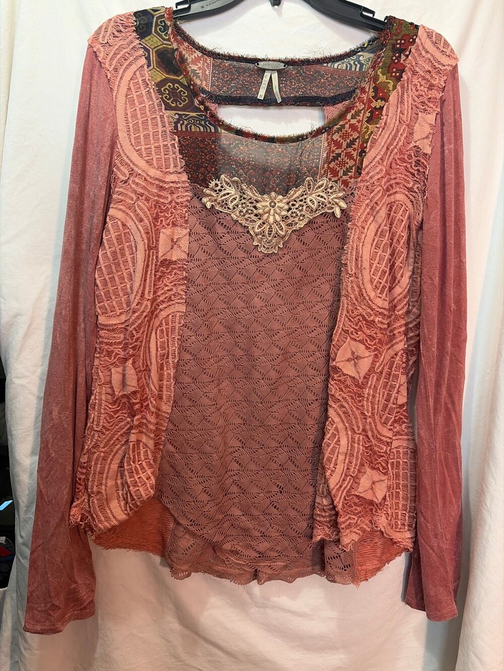 Blush Boho Gimmicks by BKE Blouse Medium